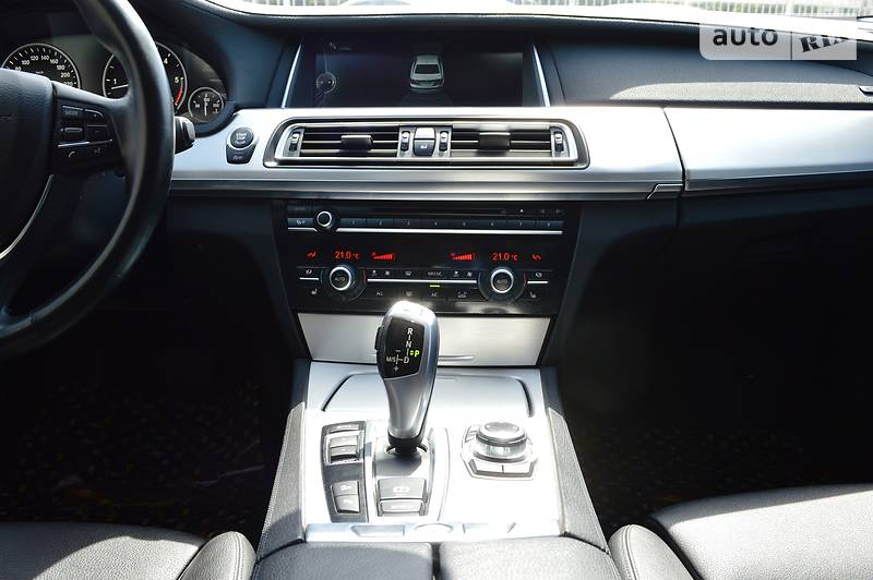 Седан BMW 7 Series 2013 в Одесі фото 24 Седан BMW 7 Series 2013 в Одесі