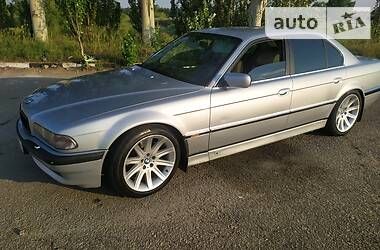 Седан BMW 7 Series 1996 в Энергодаре