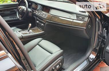 Седан BMW 7 Series 2012 в Коломые