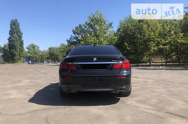 Седан BMW 7 Series 2014 в Николаеве