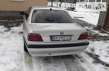 Седан BMW 7 Series 2000 в Каменец-Подольском