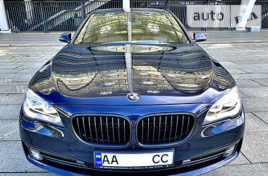 Седан BMW 7 Series 2014 в 