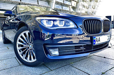 Седан BMW 7 Series 2014 в 