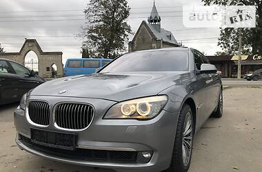 Седан BMW 7 Series 2010 в Тернополі