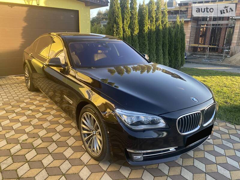 Седан BMW 7 Series 2013 в Киеве