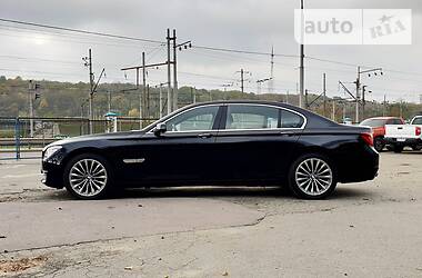 Седан BMW 7 Series 2013 в Киеве