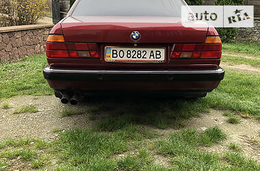 Седан BMW 7 Series 1993 в Тернополі