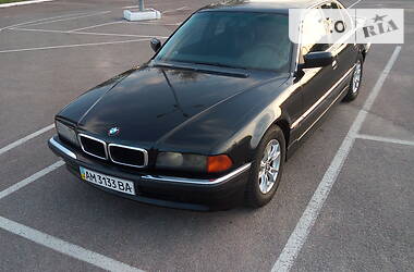 Седан BMW 7 Series 1994 в Житомире