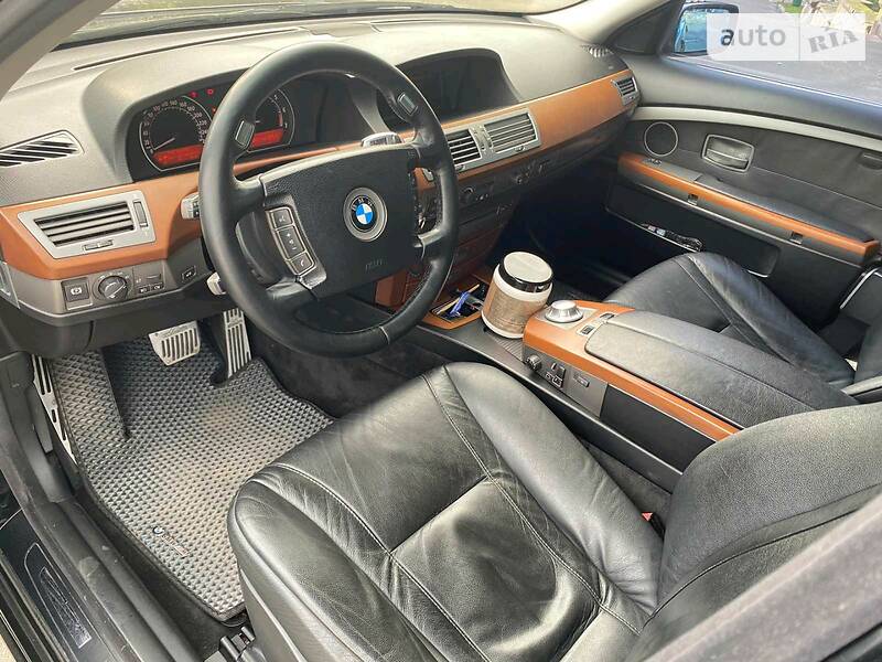 Седан BMW 7 Series 2003 в Тернополі