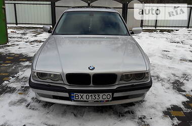 Седан BMW 7 Series 2000 в Кам'янець-Подільському