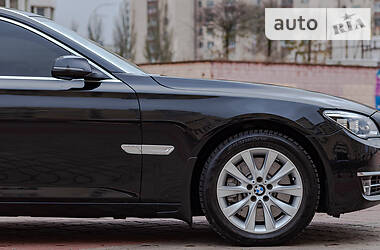 Внедорожник / Кроссовер BMW 7 Series 2013 в Киеве