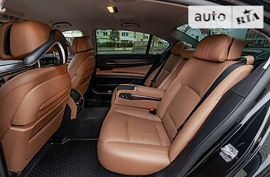 Внедорожник / Кроссовер BMW 7 Series 2013 в Киеве