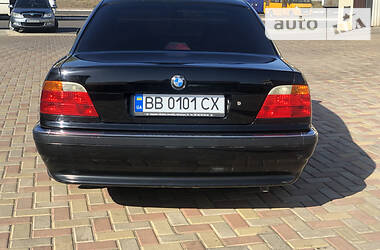 Седан BMW 7 Series 2000 в Бахмуті