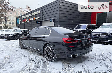 Седан BMW 7 Series 2016 в Одессе