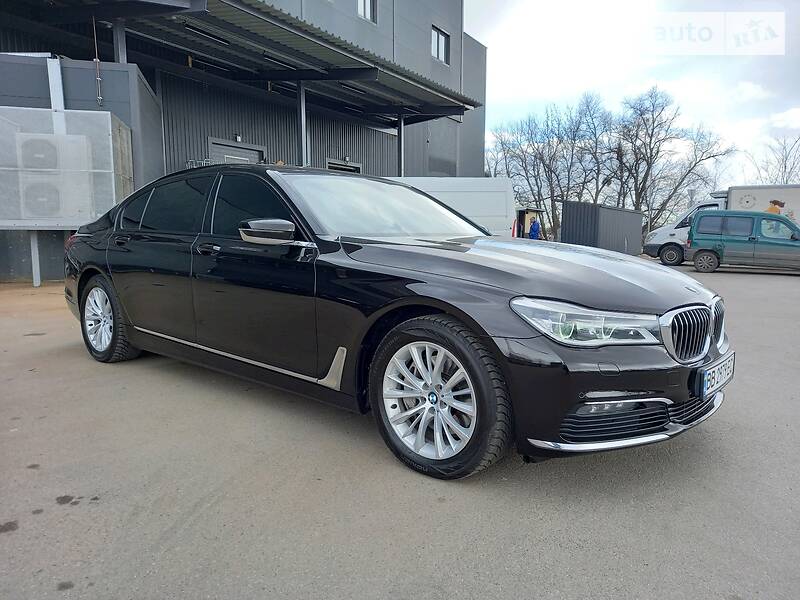 Седан BMW 7 Series 2017 в Києві