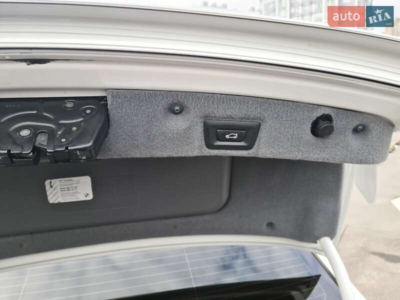 Седан BMW 7 Series 2014 в Киеве фото 23 Седан BMW 7 Series 2014 в Киеве