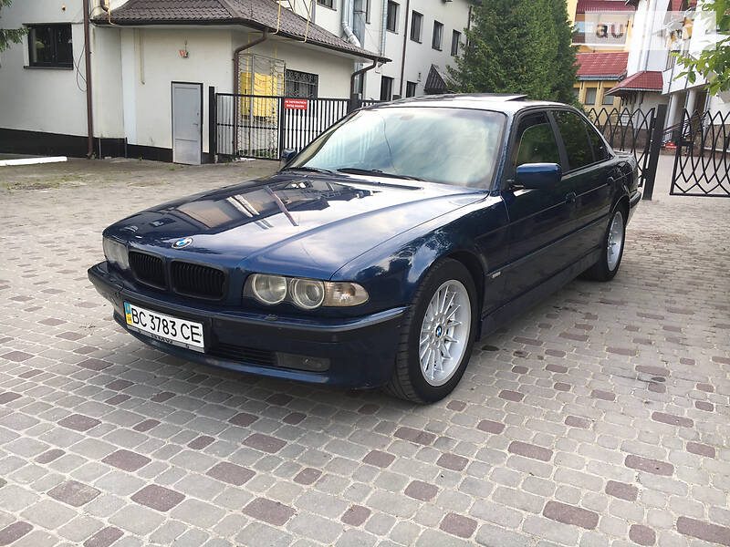 Седан BMW 7 Series 1999 в Трускавце