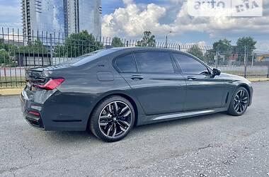 Седан BMW 7 Series 2020 в Киеве