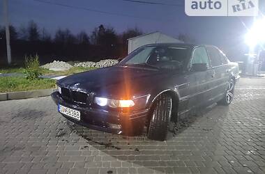 Седан BMW 7 Series 2001 в Яворове