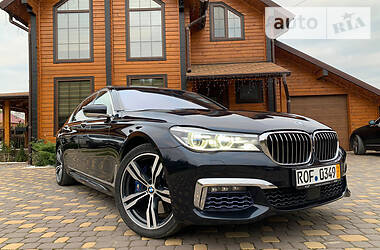 Седан BMW 7 Series 2017 в Вараші