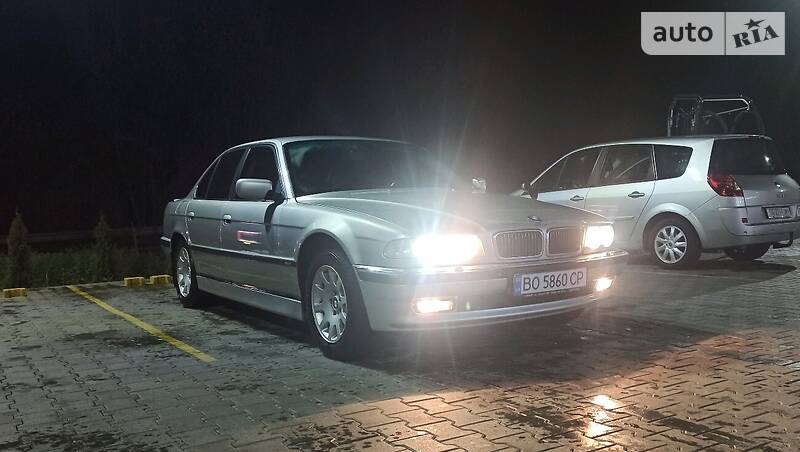 Седан BMW 7 Series 2001 в Тернополе