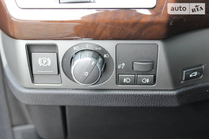 Седан BMW 7 Series 2005 в Днепре