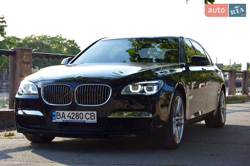 Седан BMW 7 Series 2015 в Кропивницькому