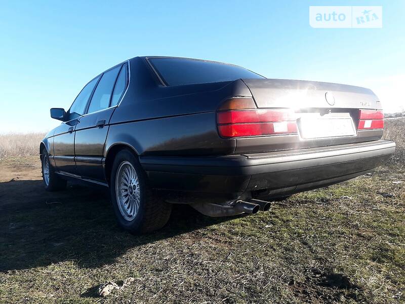 Седан BMW 7 Series 1987 в Одессе