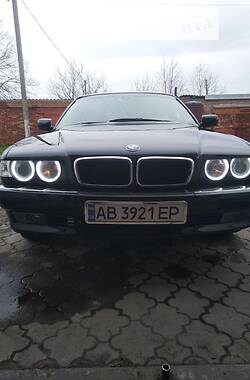 Седан BMW 7 Series 1999 в Казатине