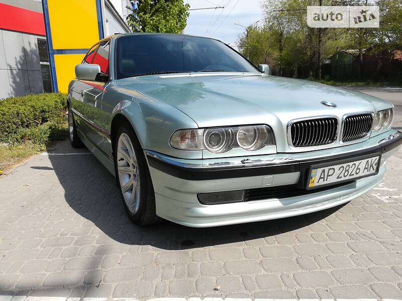 Седан BMW 7 Series 2001 в Запоріжжі