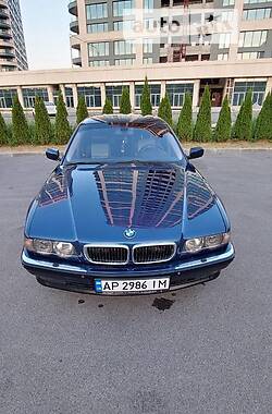Седан BMW 7 Series 1999 в Днепре