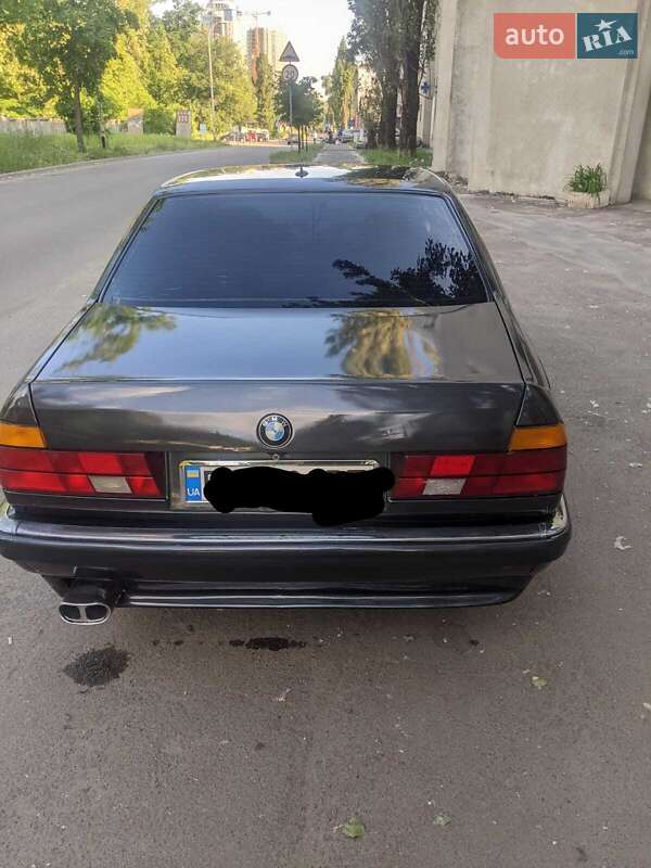 Седан BMW 7 Series 1992 в Киеве фото 2 Седан BMW 7 Series 1992 в Киеве
