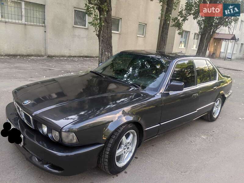 Седан BMW 7 Series 1992 в Киеве фото 3 Седан BMW 7 Series 1992 в Киеве