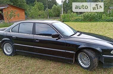 Седан BMW 7 Series 1998 в Вижниці