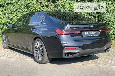 Седан BMW 7 Series 2022 в 