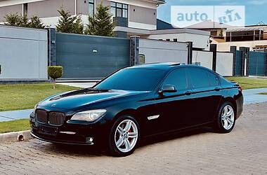 Седан BMW 7 Series 2013 в Одесі