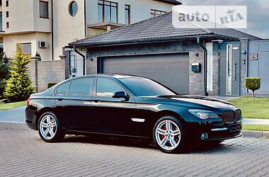 Седан BMW 7 Series 2013 в Одесі