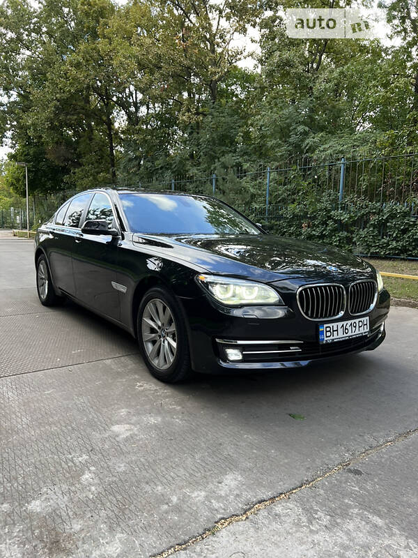 Седан BMW 7 Series 2014 в Одесі