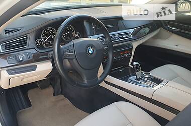 Седан BMW 7 Series 2010 в Коломые