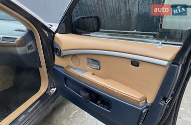 Седан BMW 7 Series 2004 в 