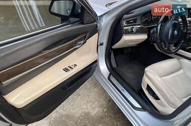 Седан BMW 7 Series 2011 в 