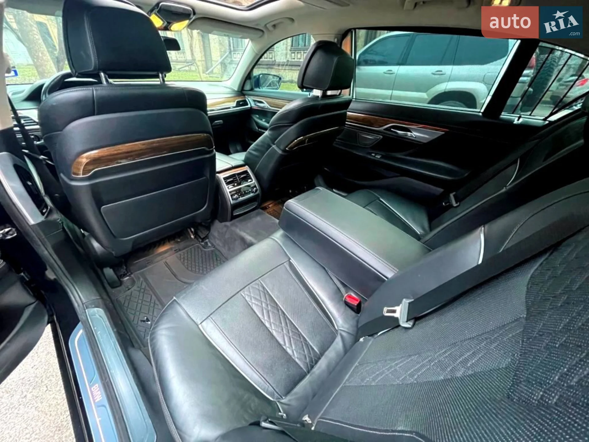 2016 BMW 7er - мініатюра 24