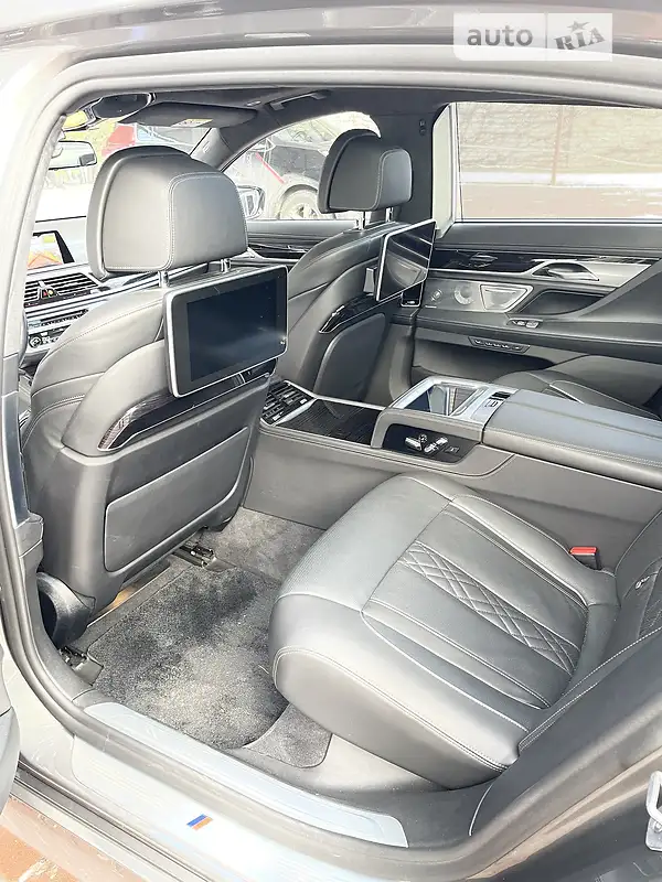 BMW 7 Series 2018