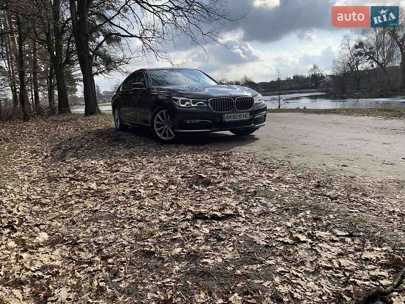 Седан BMW 7 Series 2016 в Житомире фото 22 Седан BMW 7 Series 2016 в Житомире