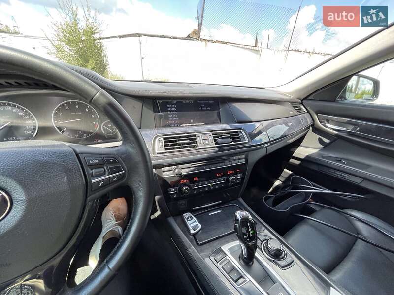 BMW 7 Series 2008