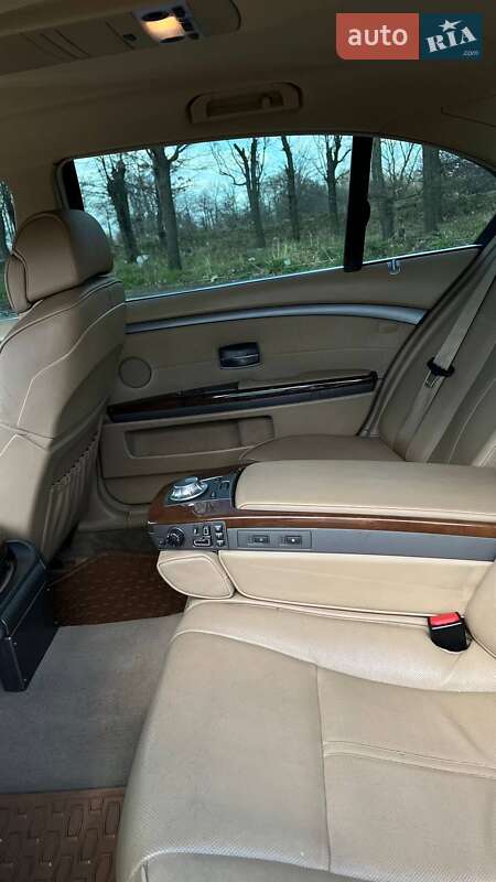 Седан BMW 7 Series 2004 в Кропивницком фото 7 Седан BMW 7 Series 2004 в Кропивницком