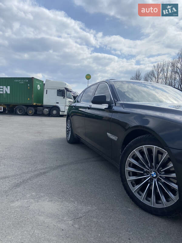 Седан BMW 7 Series 2010 в Івано-Франківську