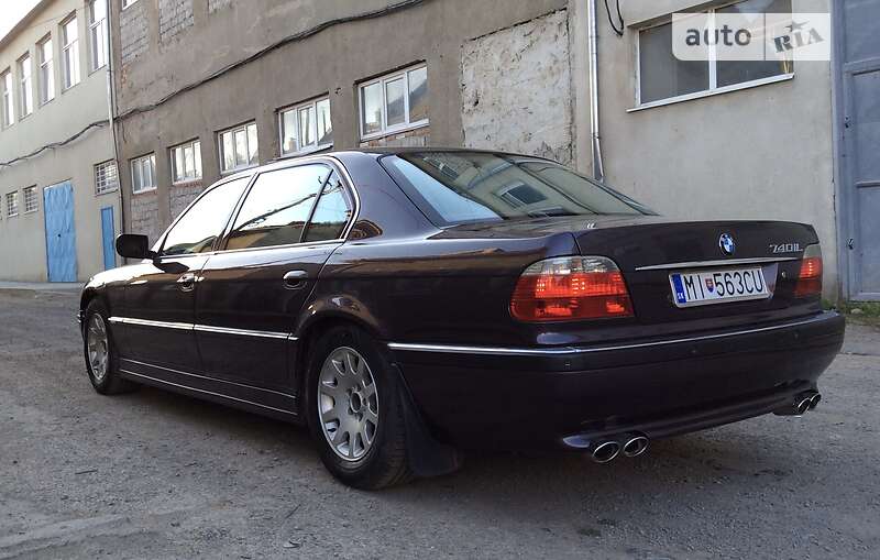 Седан BMW 7 Series 1995 в Ужгороді