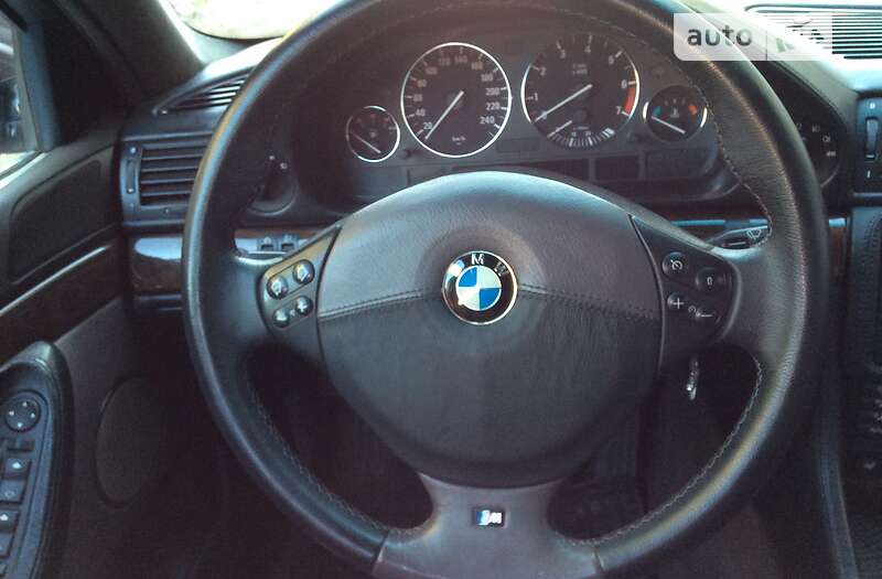 Седан BMW 7 Series 1995 в Ужгороді