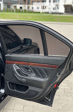 Седан BMW 7 Series 2000 в 